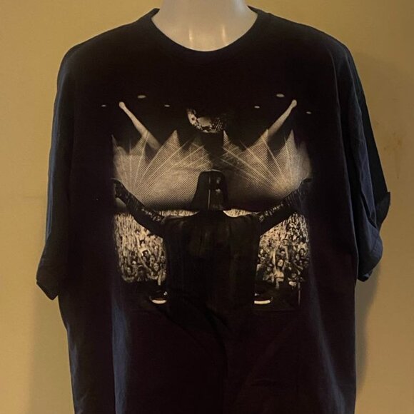 Star Wars Darth Vadar In Concert Mens T Shirt Short Sleeve Black Color XL - Picture 1 of 4